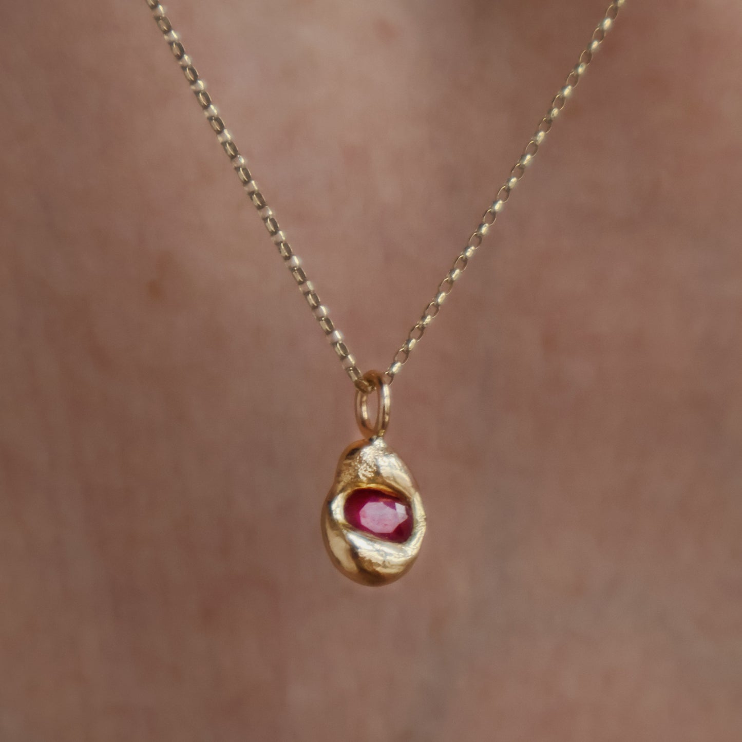 Molten Pendant  - 18ct Gold - Oval Ruby