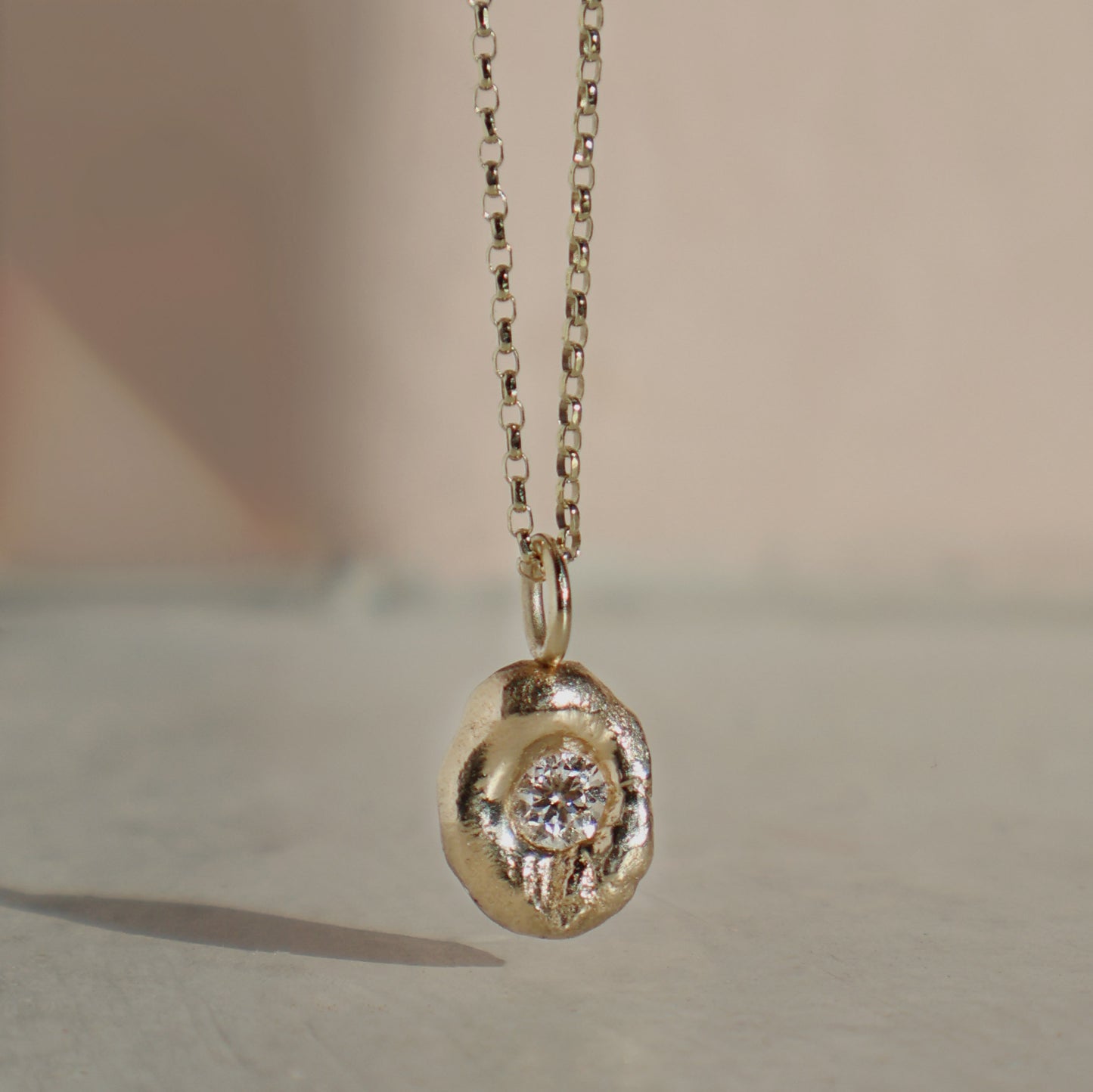Molten Pendant  - 9ct Gold - Round Lab Grown Diamond