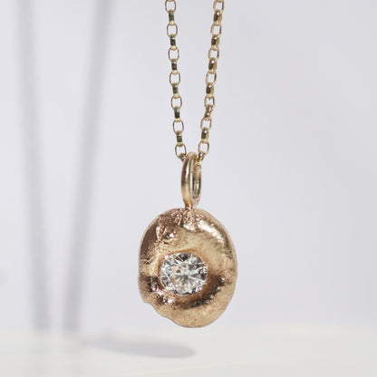 Molten Pendant  - 9ct Gold - 4.2mm Lab Diamond