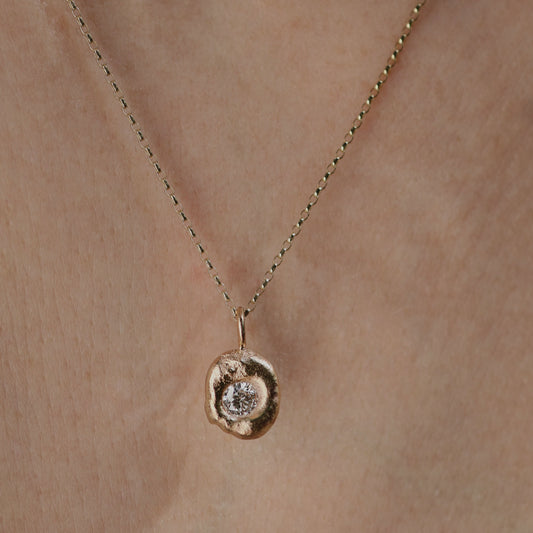 Molten Pendant  - 9ct Gold - 4.2mm Lab Diamond