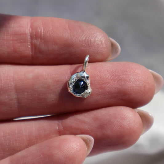 Molten Pendant  - 9ct White Gold - Dark Blue Sapphire