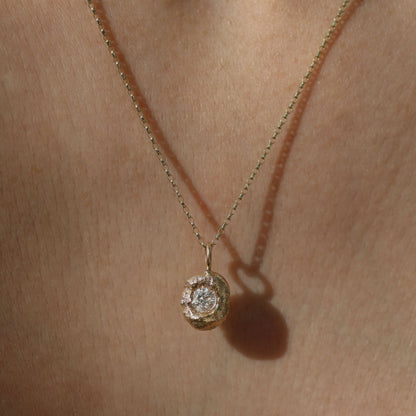 Molten Pendant  - 9ct Gold - 4mm Lab Diamond