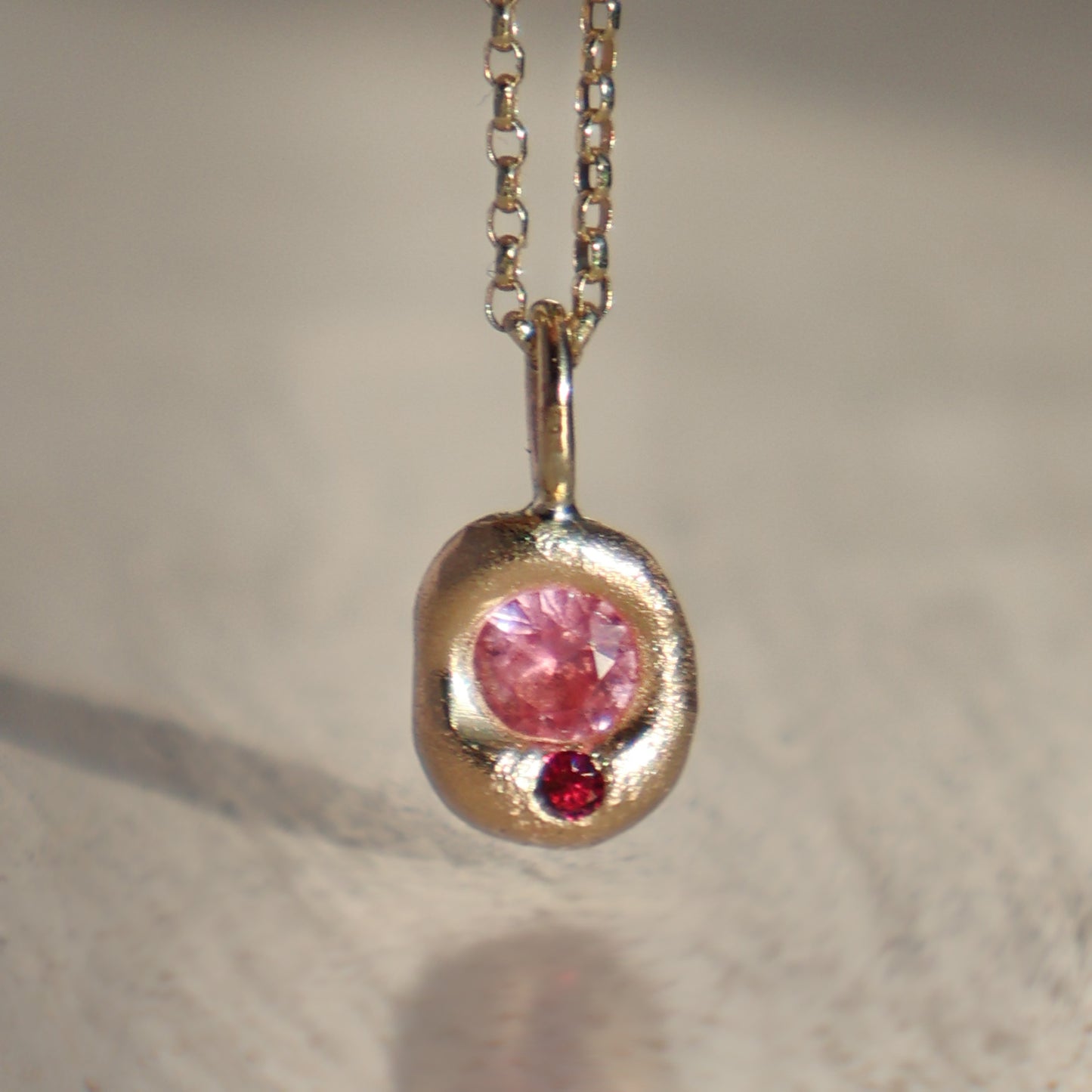 Molten Pendant  - 9ct Gold - Round Pink Sapphire with Ruby - No Chain