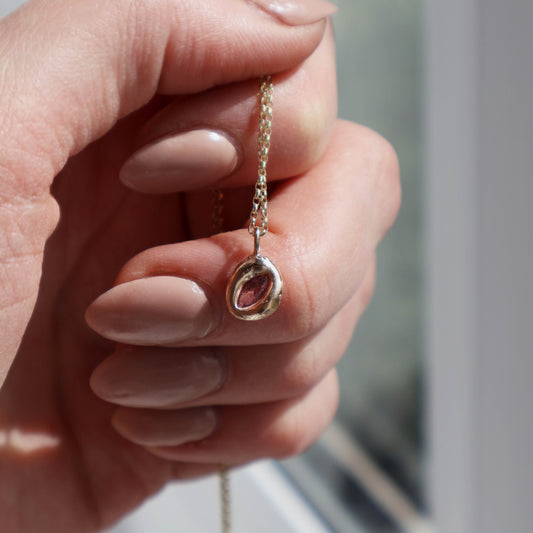 Molten Pendant  - 9ct Gold - Pink Sapphire