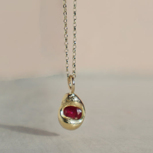 Molten Pendant  - 18ct Gold - Oval Ruby