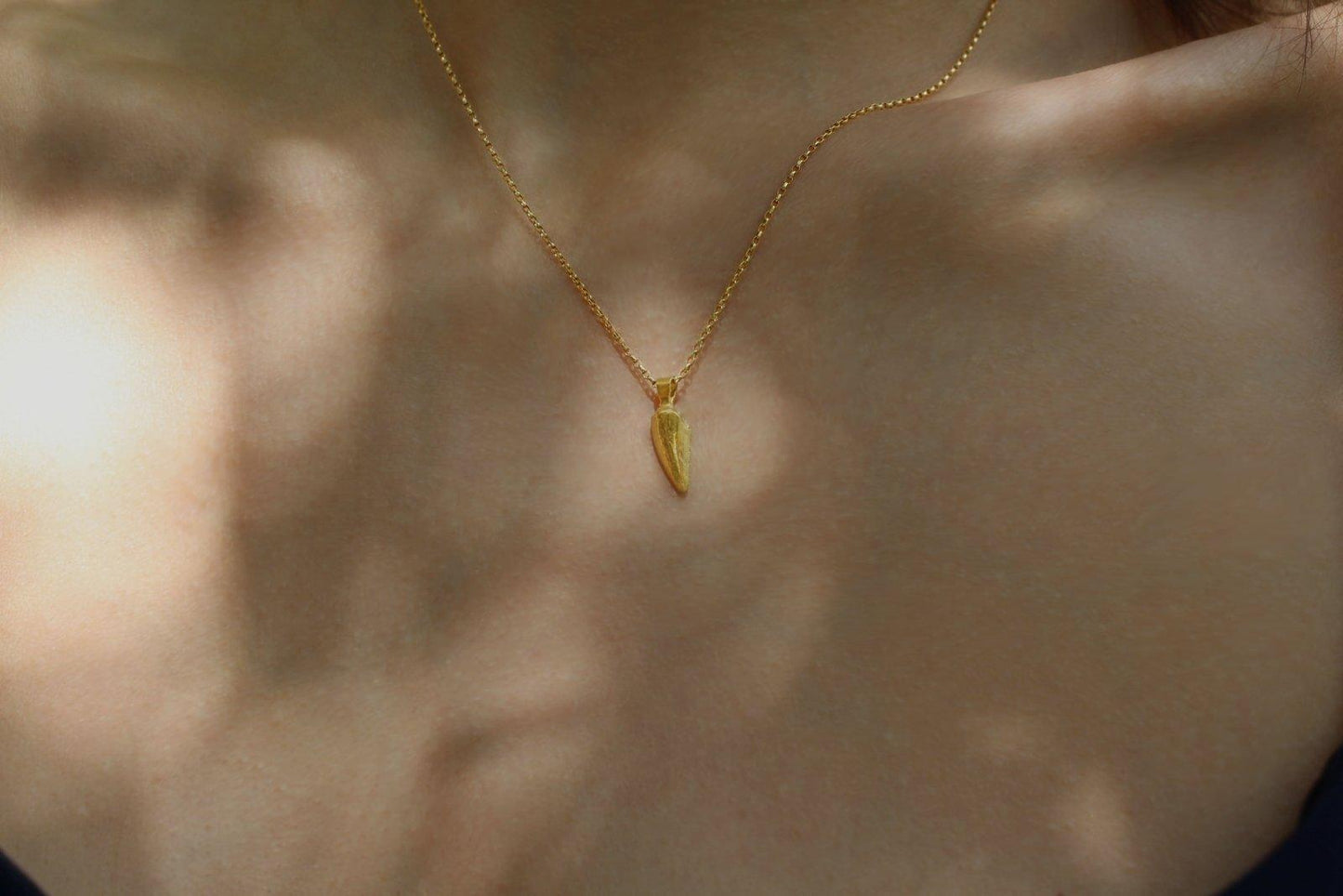 Raptor Tooth Necklace - Solid Gold - Brotheridge